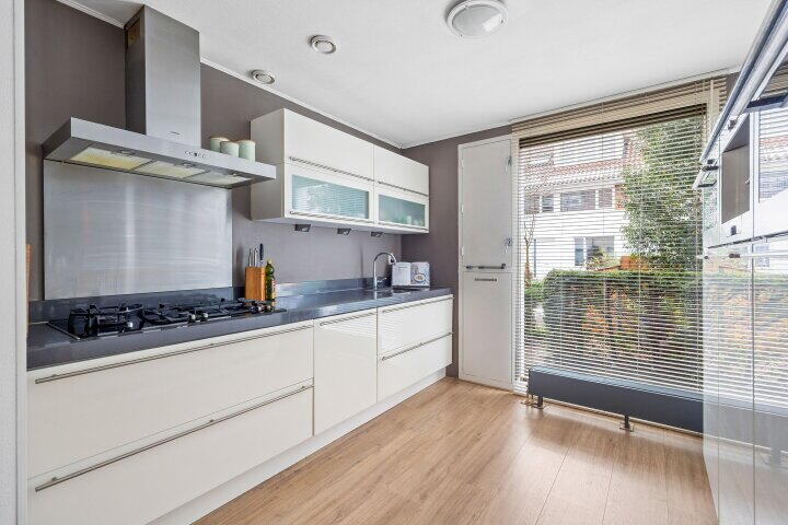 Foto 3 - Vijverjufferhof 14, Den Haag