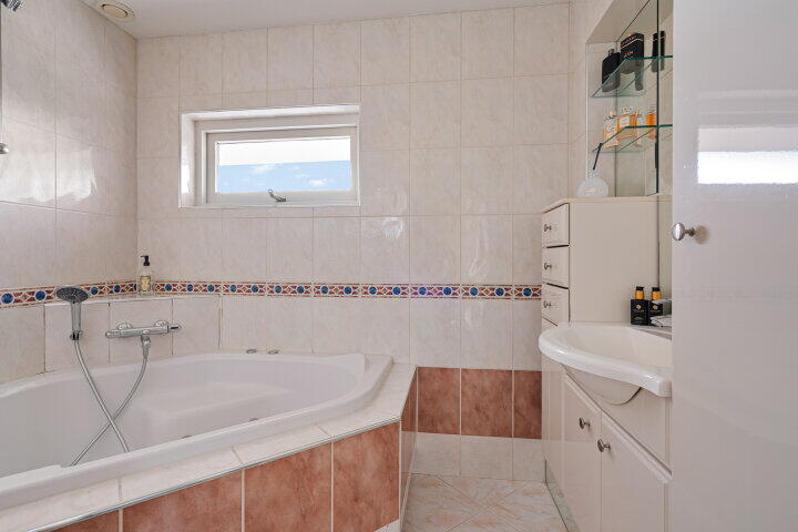 Foto 24 - Voorweg 25, Hazerswoude-dorp