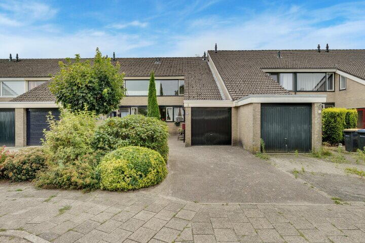 Waardeel 82