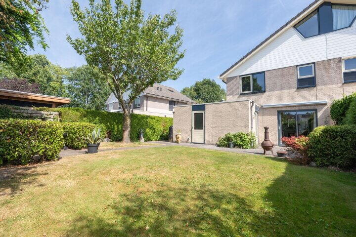 Foto 42 – Waterlelie 31, Drachten