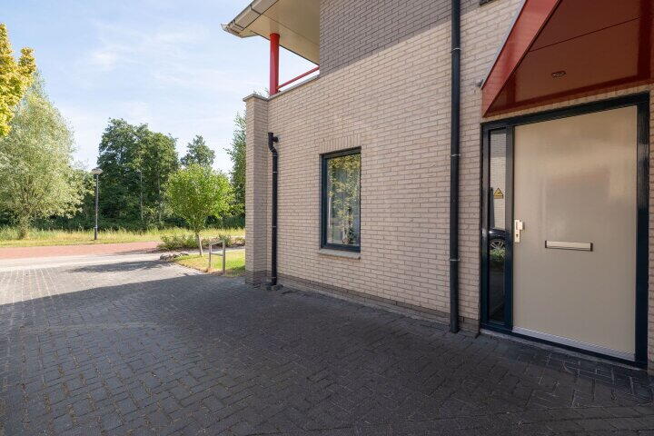 Foto 8 – Waterlelie 31, Drachten
