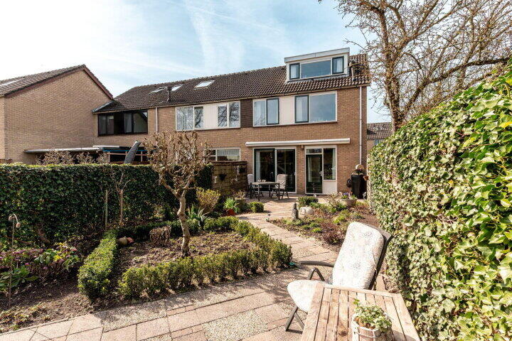 Foto 33 – Wijngaard 162, Lelystad
