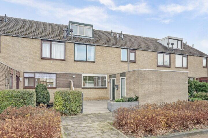 Foto 2 - Wijngaard 202, Lelystad