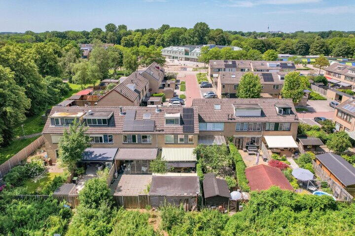 Foto 26 – Wijngaard 220, Lelystad