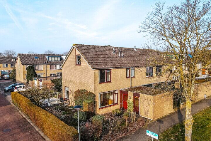 Foto 1 - Wijngaard 74, Lelystad