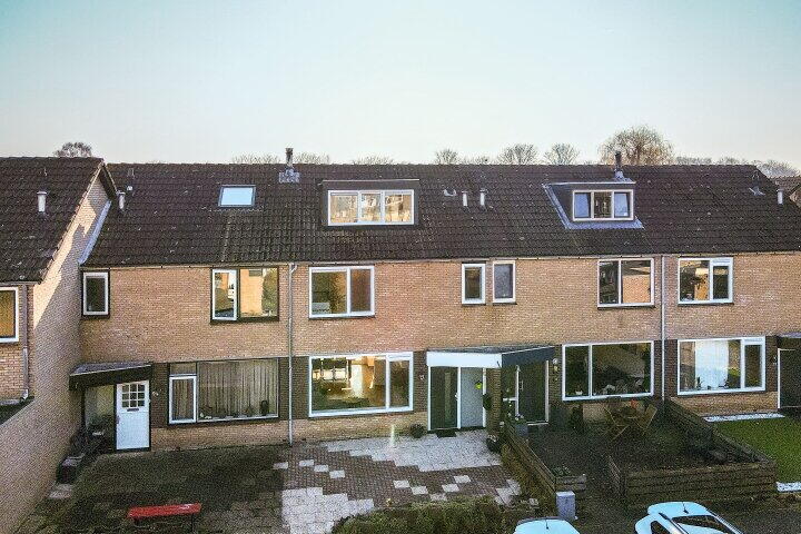 Foto 1 - Wijngaard 93, Lelystad