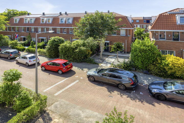 Photo 45 – Zandberglaan 25, Den Haag