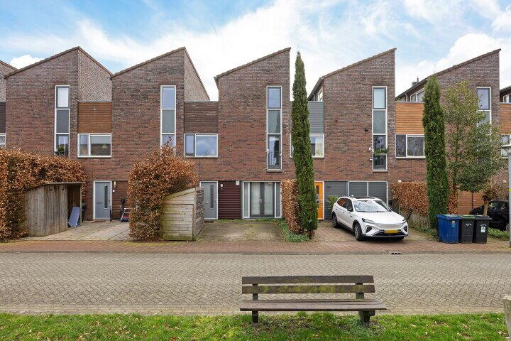 Foto 1 - Zaterdagstraat 9, Almere
