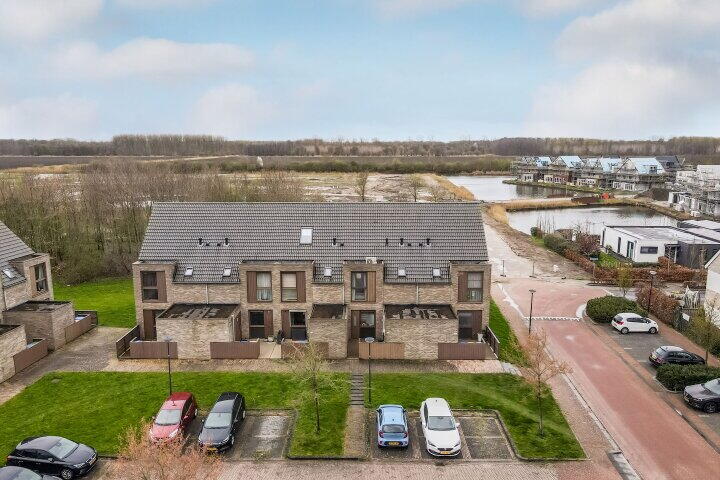 Foto 1 - Zilverschoonlaan 257, Lelystad