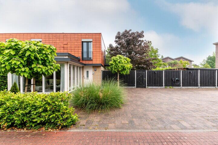 Foto 1 - Zuidewijn 30, Lelystad