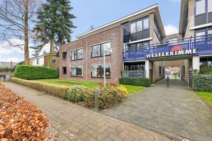 Zuivelplein 23 , Peize