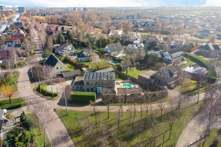 Foto 1 - Zwanenwater 11, Lelystad