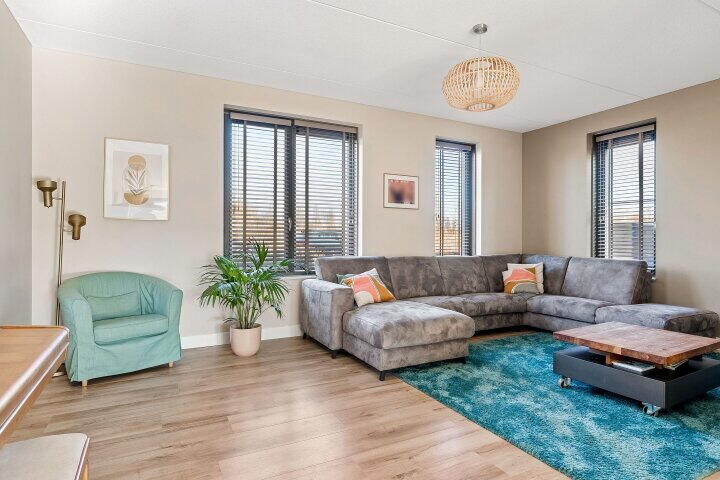 Foto 11 - Zwenkgras 2, Lelystad